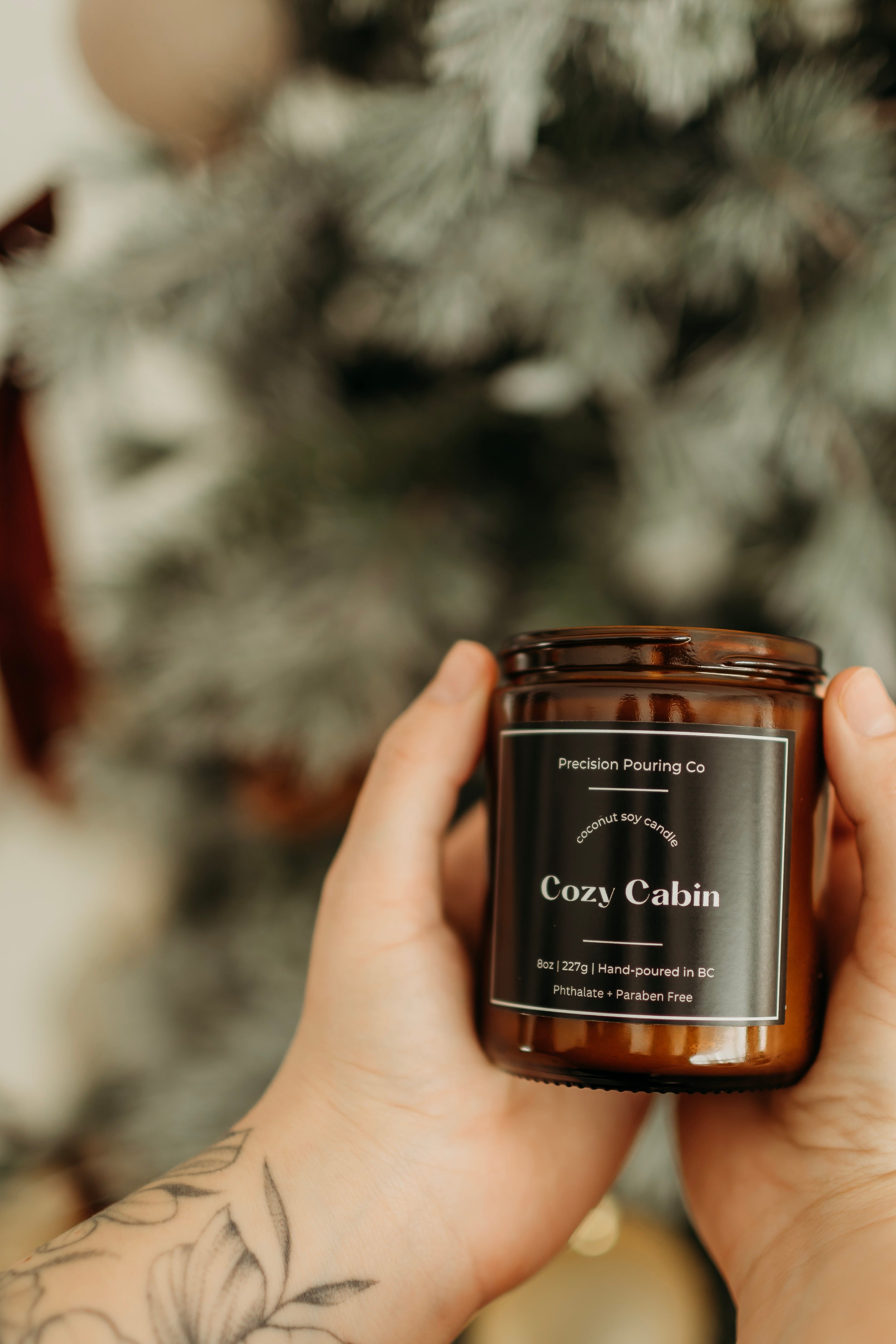 Cozy Cabin 8oz